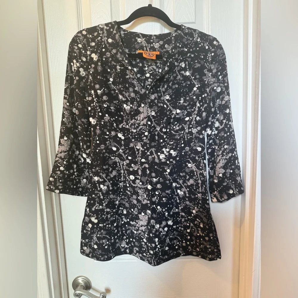 Tory Burch Black and White Graphic Paint Splatter Silk Tunic Split Collar Artsy